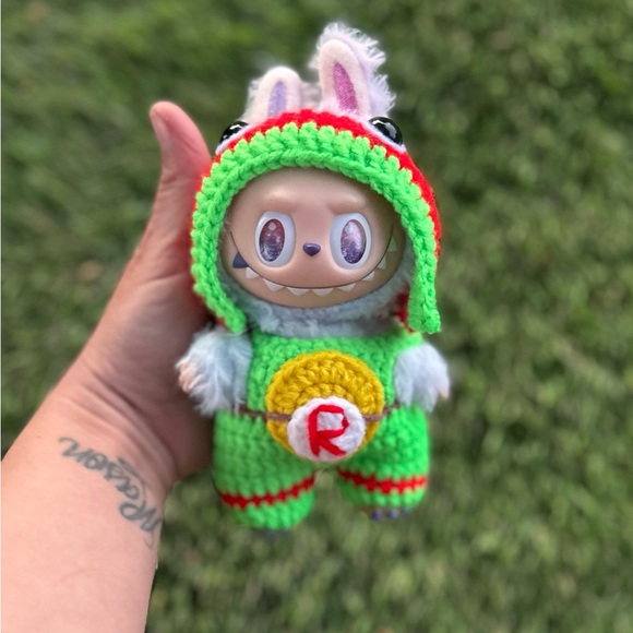 Labubu TMNT - Picture 1 of 3